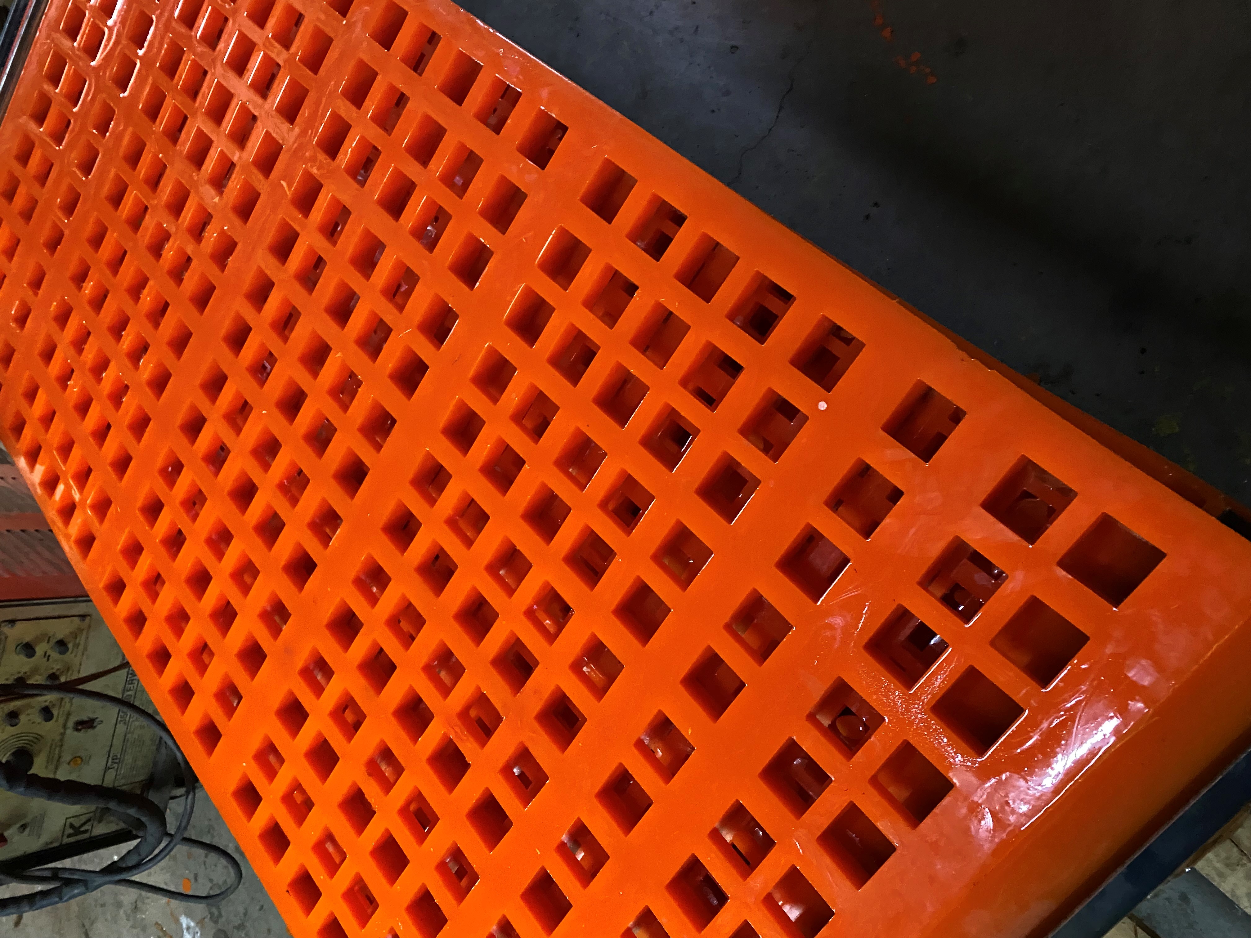 POLİÜRETAN ELEKLER